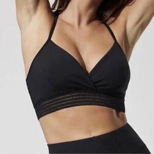 SKU 2 Carbon38 Eyelet Sports bra S Black